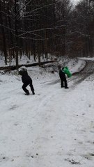 Schneebälle 2015-01-25 (die Kameraperson wusste nicht dass man Horizontal filmen muss)
