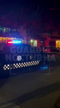 #Preliminar Un hombre fue agredido a balazos al interior de una vivienda ubicada en la colonia La Esperanza de Guadalajara, los causantes escaparon #GuardiaNocturna