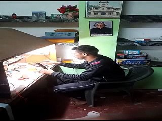 भीड़ को नियंत्रित करने के लिए देवराज ने बनाई करंट जैसे झटके वाली लाठी-video