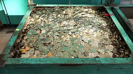 Tartışma yaratan madeni 5 liranın basım aşaması görüntülendi