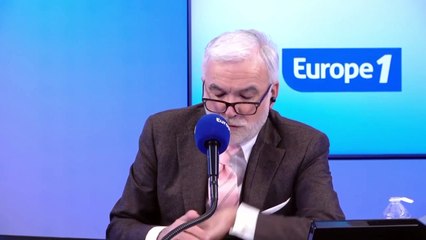 Noël : comment faire en sorte que cela se passe bien à table avec toute la famille ?