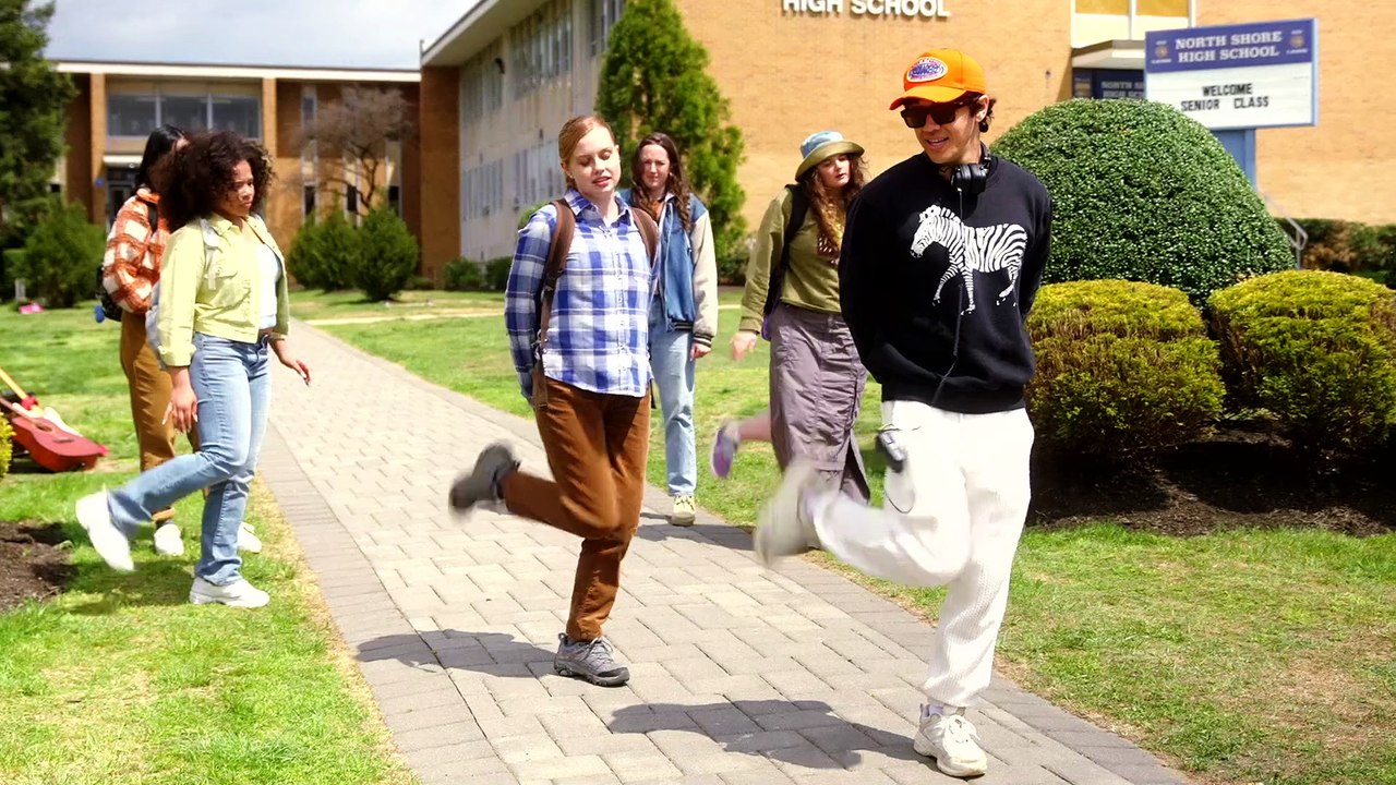 Mean Girls - Featurette 'Kyle Hanagami' (Deutsche UT) HD