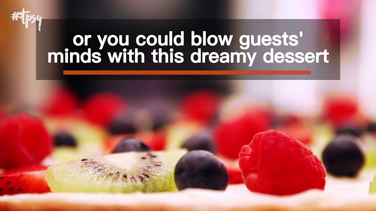 Check Out This Very Strange Looking Fruit Pizza...