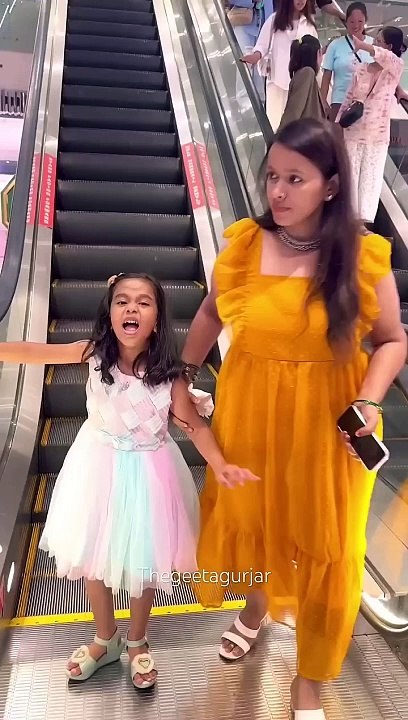 amaira n fon china liya  #thegeetagurjar #shorts