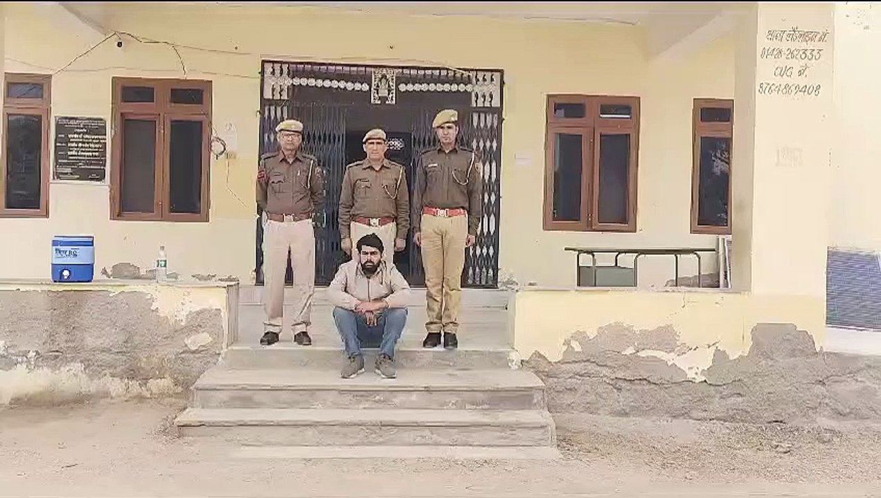 तस्करी के लिए ले जाई जा रही शराब पकड़ी, एक गिरफ्तार