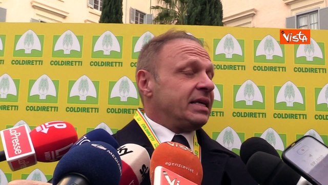 Carne sintetica, Lollobrigida: In Francia presentata la stessa proposta, l'Italia ? avanguardia