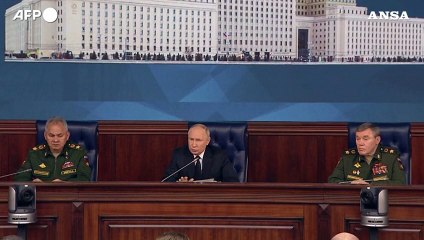 Putin: "In Ucraina l'iniziativa e' nostra". Drone su Mosca
