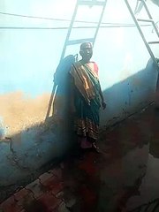 Video News: वस्त्राल में कई जगहों पर सड़कों की स्थिति दयनीय