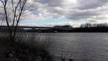 river timelapse 2015-04-02