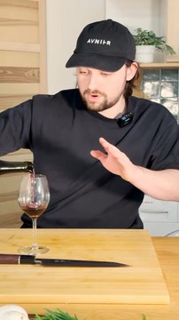 BOEUFS BOURGUIGNON FULL CHAMPIGNONS En compagnie du génial @pierrejoyeaucuisine #vegan #vegetarian #healthy #heal #recette #recipe #recipes #champignon #mushroom #gourmish #gourmand #cuisine #chef #vin