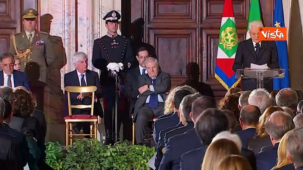 Mattarella: "Ho fiducia in Italia, ha risorse per affrontare tempo nuovo"