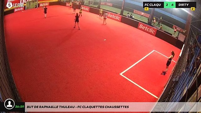 But de Raphaëlle Thuleau - FC CLAQUETTES CHAUSSETTES
