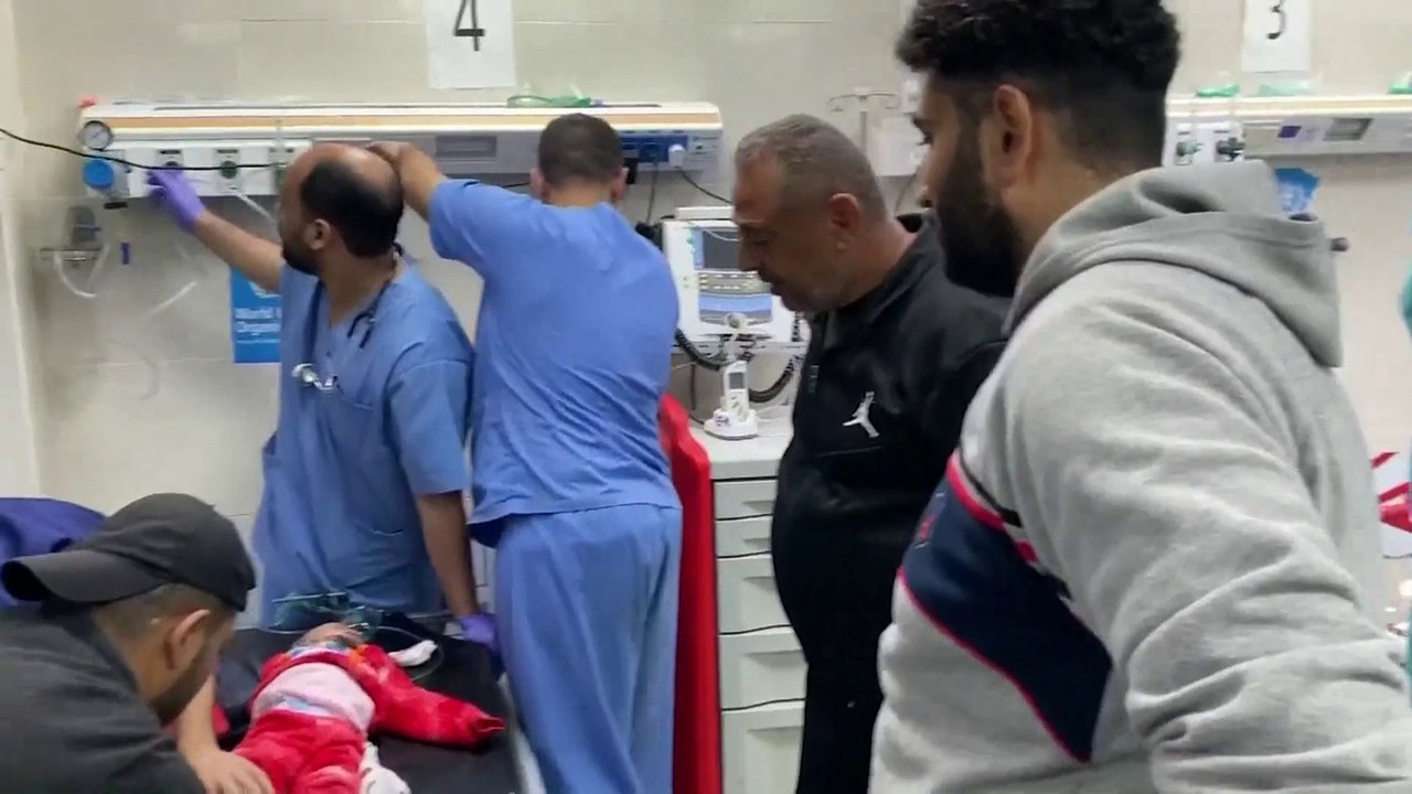 "الأمم المتحدة" تحذر: نصف سكان غزة يتضورون جوعا...