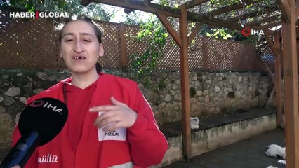 Engellerini kedi sevgisi ile aştı