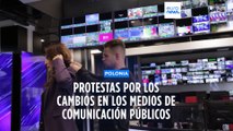 El Gobierno polaco reemplaza la cúpula de los medios de comunicación públicos