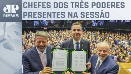 Promulgada primeira reforma tributária do regime democrático