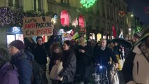 Rennes: des centaines de manifestants dans la rue contre la loi immigration
