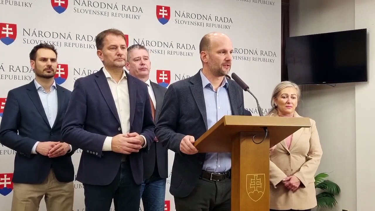 ZÁZNAM: Pre hnutie Slovensko je prioritou oddialiť rokovanie o zrušení ÚŠP