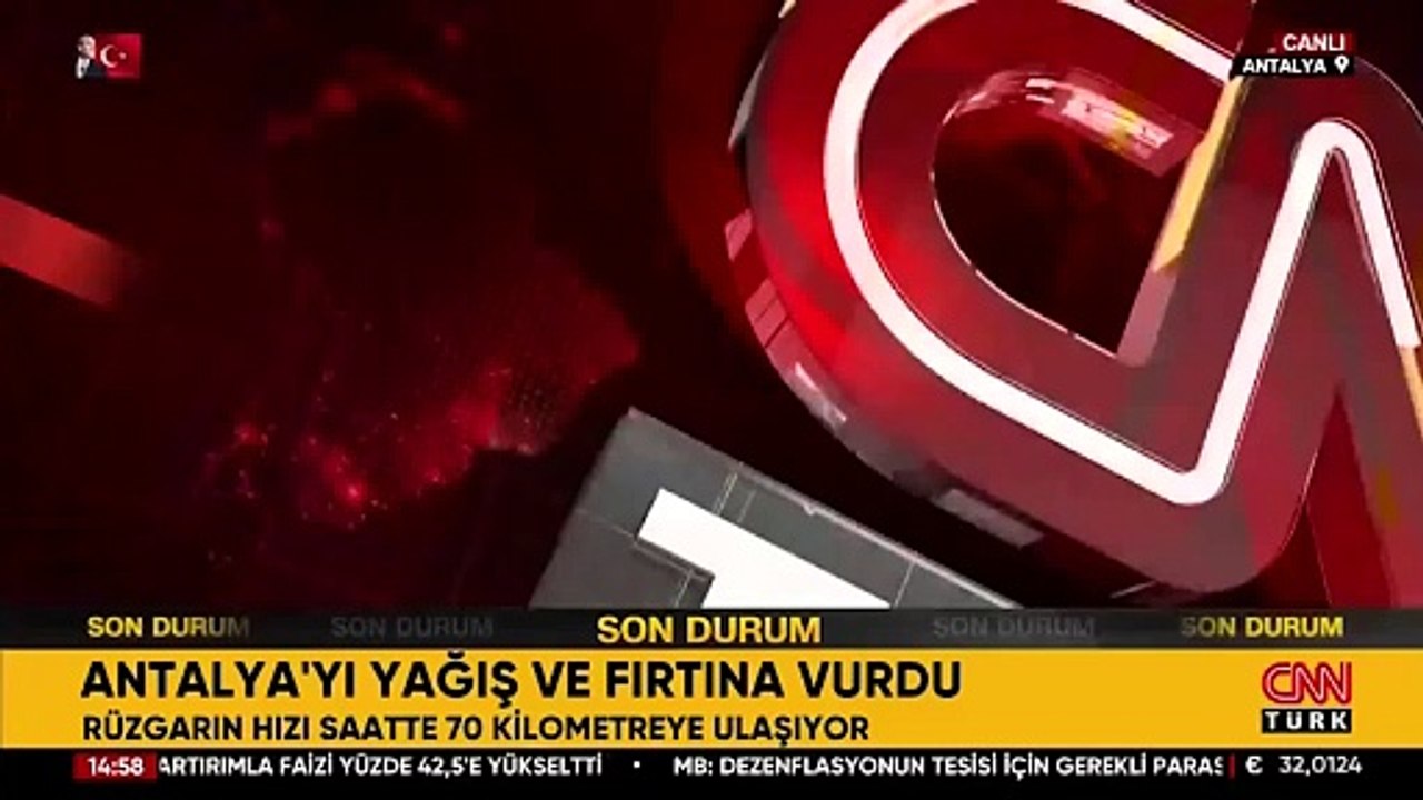 Antalya'yı yağış ve fırtına vurdu