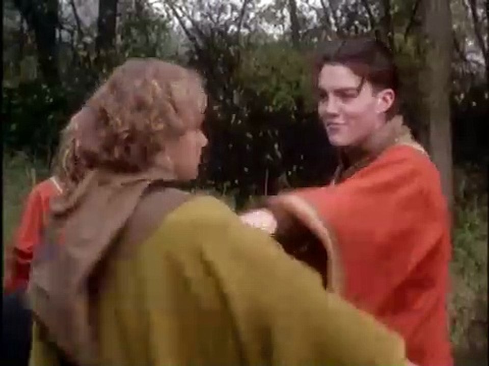 Cœur de dragon 2 : Un nouveau départ Bande-annonce (EN)