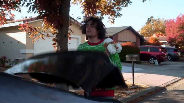 Mom MOVES IN With Son On Christmas, What Happens Is Shocking _ Illumeably