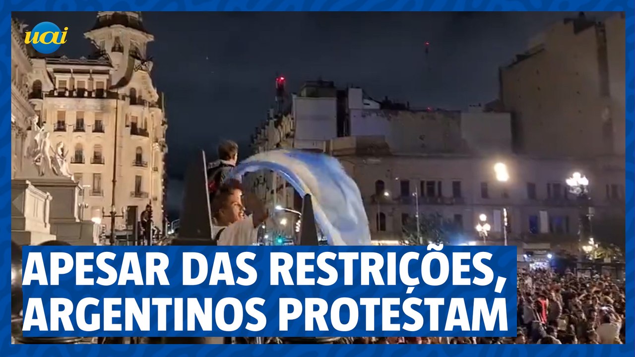 Apesar das restrições, argentinos protestam