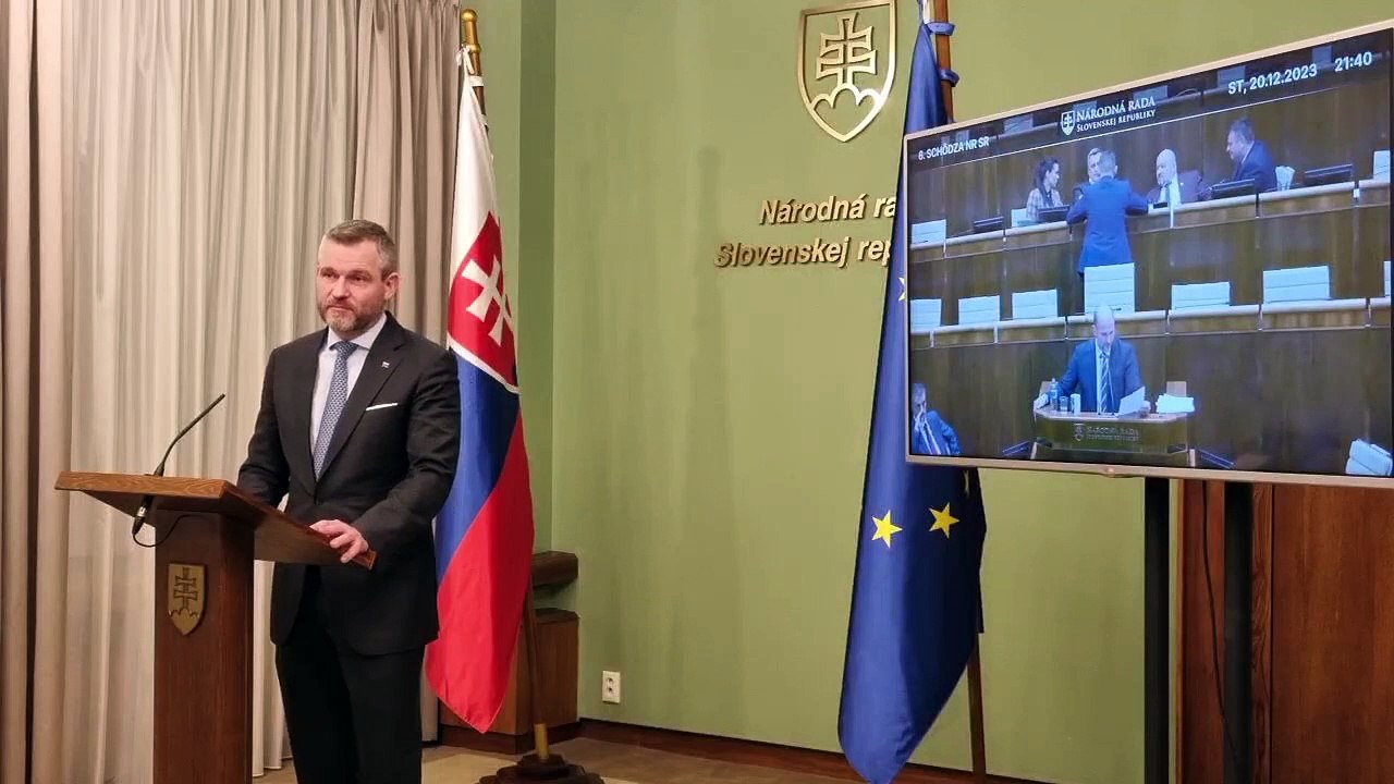ZÁZNAM: Pellegrini nevylúčil, že diskusiu pri rozpočte pre obštrukcie ukončí