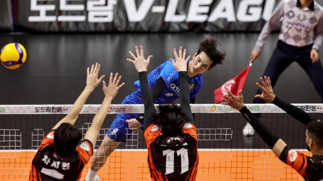 '타이스 17점' 한국전력, OK금융그룹 꺾고 연패 탈출 / YTN