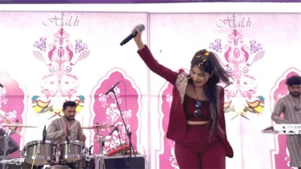 CHALLA - SINGER SALONI THAKKAR