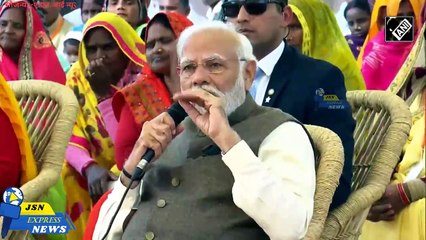 Modi Participates in Viksit Bharat Sankalp Yatra, interacts with govt’s scheme beneficiaries.