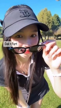 Golf influencer introducing golf wear notalpgapro 착장 골프웨어 소개하는 골프인플루언서