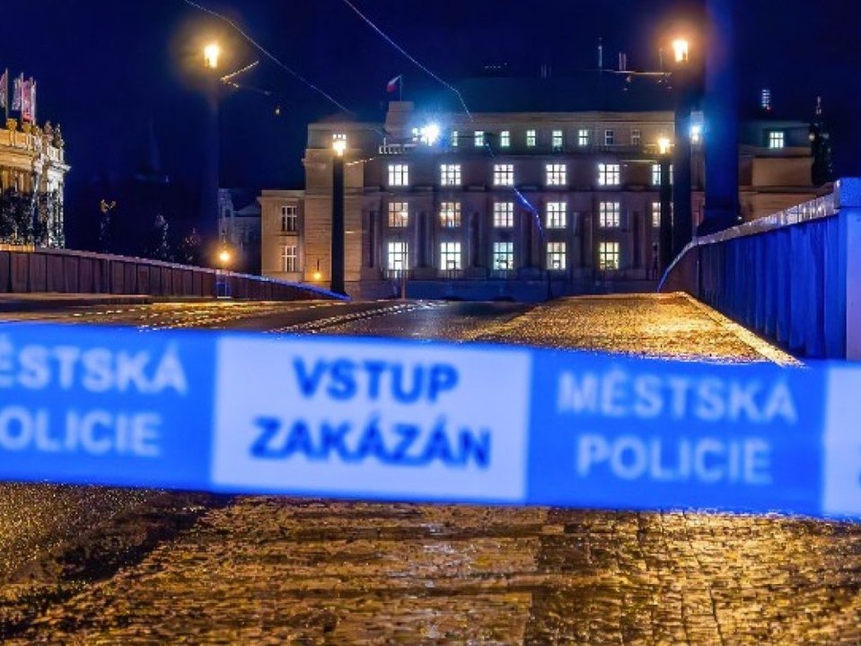 Bluttat an Prager Uni: Täter könnte weitere Morde begangen haben