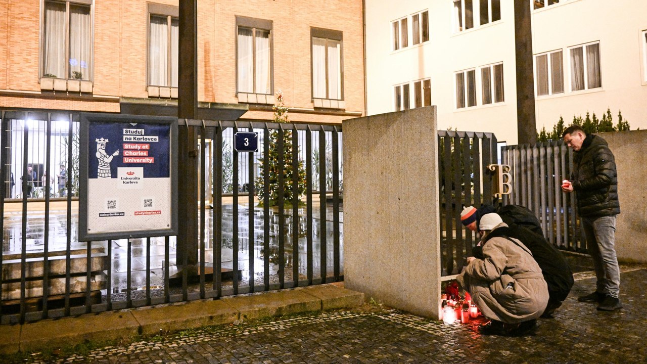 Nach Schusswaffenangriff mit 15 Toten: Prag ruft nationalen Trauertag aus