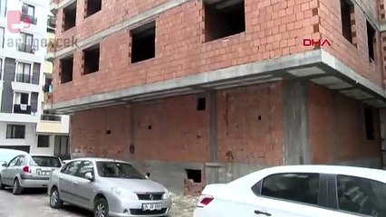 Öldürdüğü arkadaşını inşaata atıp kaçtı