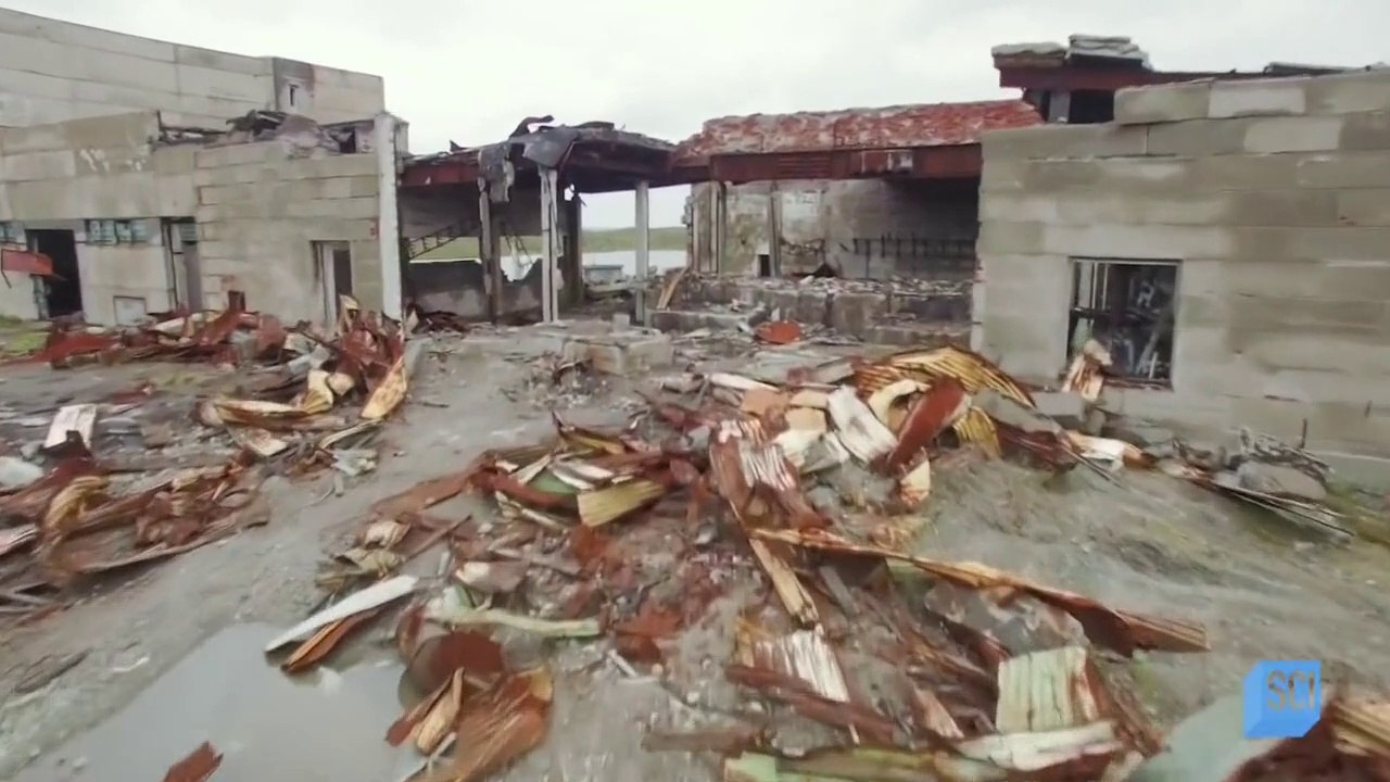 Arctic Hell Pit - Mysteries of the Abandoned