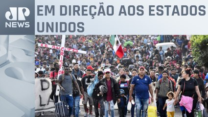 Milhares de imigrantes atravessam México em caravana
