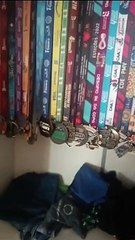 Família mostra medalhas de corredor vítima de latrocínio em Fortaleza