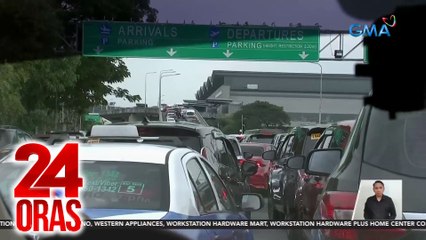 Maraming pasahero, dagsa na sa NAIA | 24 Oras
