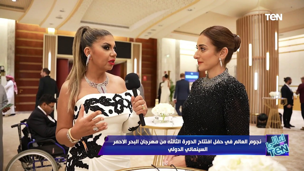 أمينة خليل: فخورة بمشاركتي كعضوة بلجنة تحكيم مهرجان البحر الأحمر.. وبوسي شلبي: انتي سفيرة مشرفة لمصر