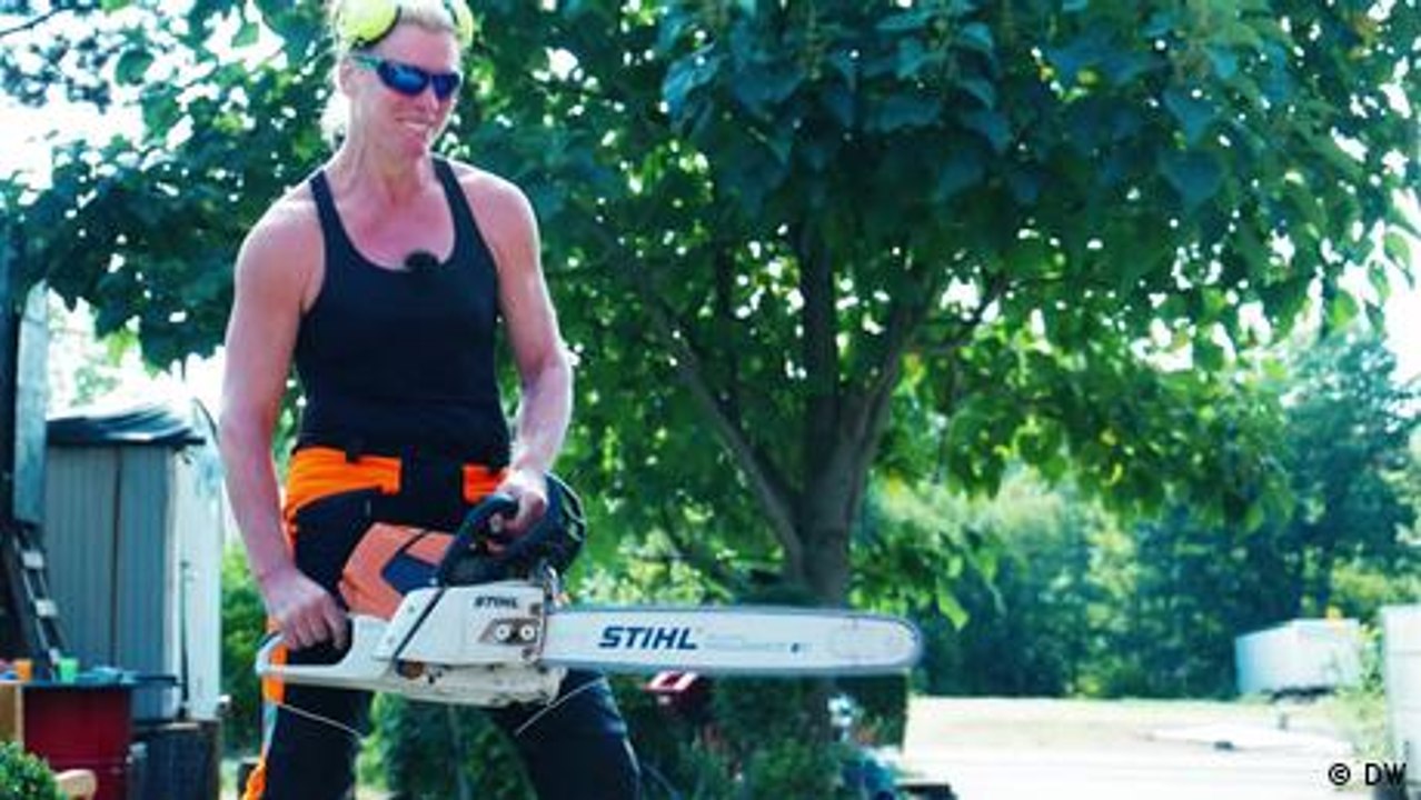 The Chainsaw Queen