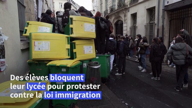 Loi immigration: blocage temporaire d'un lycée à Paris