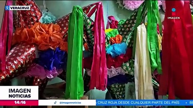 José Felipe ha dedicado su vida a hacer piñatas