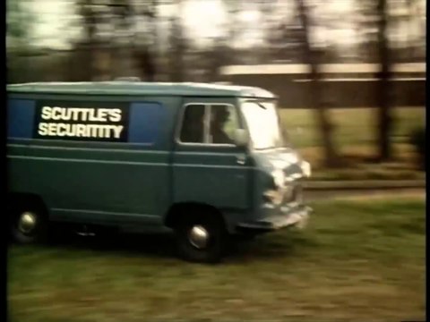Benny Hill Show - Scuttle Security (1973) Benny Hill