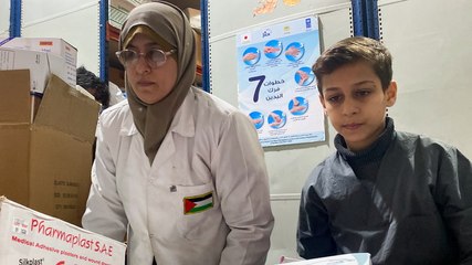 How the youngest volunteer at a Gaza hospital spends his days