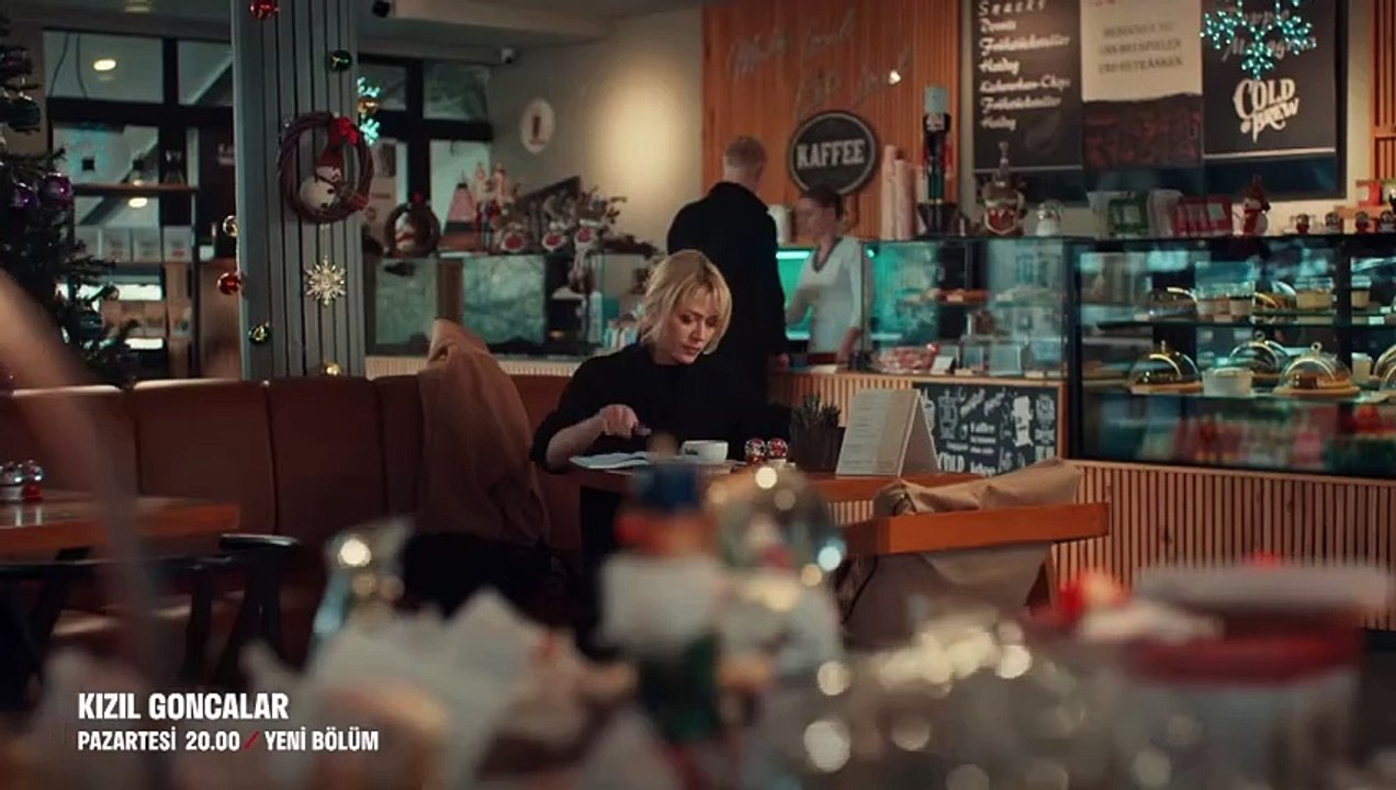 مسلسل البراعم الحمراء الحلقة 2 مترجم