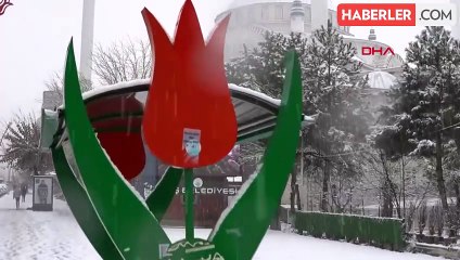 Muş'ta Kar Yağışı Nedeniyle 10 Yerleşim Yeri Ulaşıma Kapandı