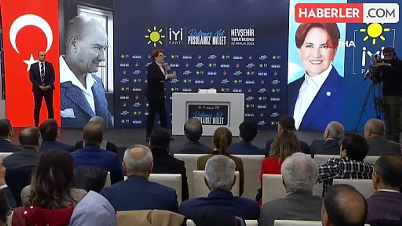 Meral Akşener, Nevşehir Belediye Başkan adaylarını tanıttı