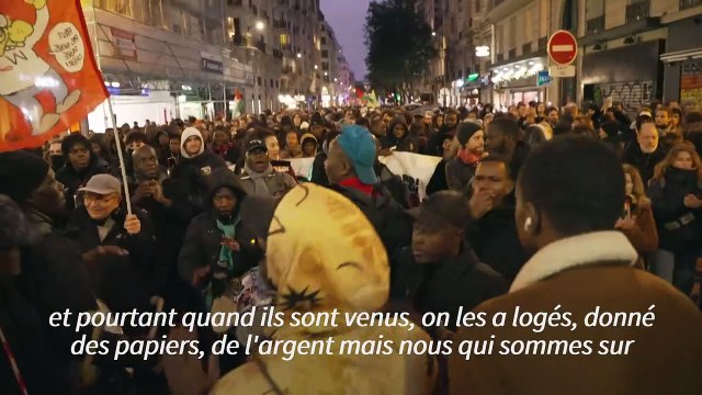 À Paris, un millier de manifestants contre la loi immigration