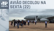 Grupo de brasileiros repatriados de Gaza chega ao Brasil