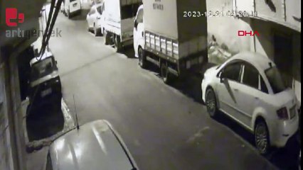 Minibüsü bir dakikada çaldılar